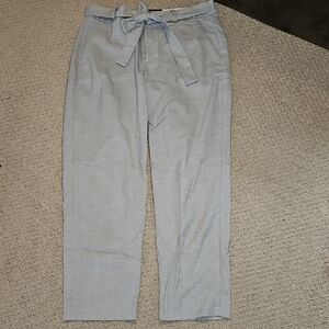 Banana Republic Light Gray Ankle Pants Style: Curvy Avery